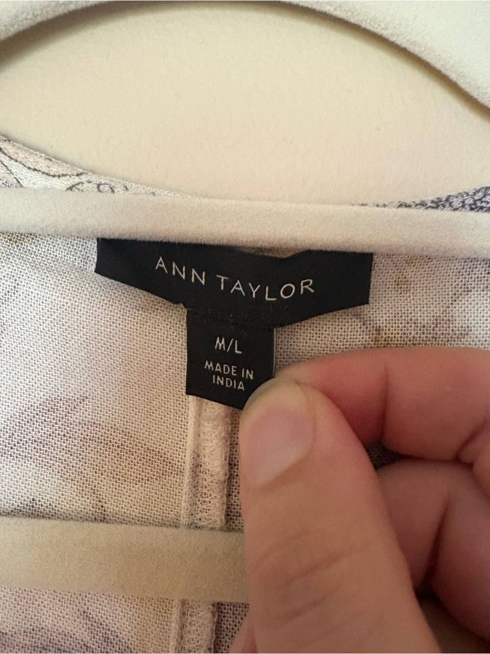 Ann Taylor Floral Open-Front Kimono Tunic - White, Orange & Gray - Picture 4 of 4